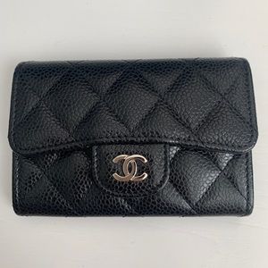 Chanel Classic Flap Card Case quilted caviar